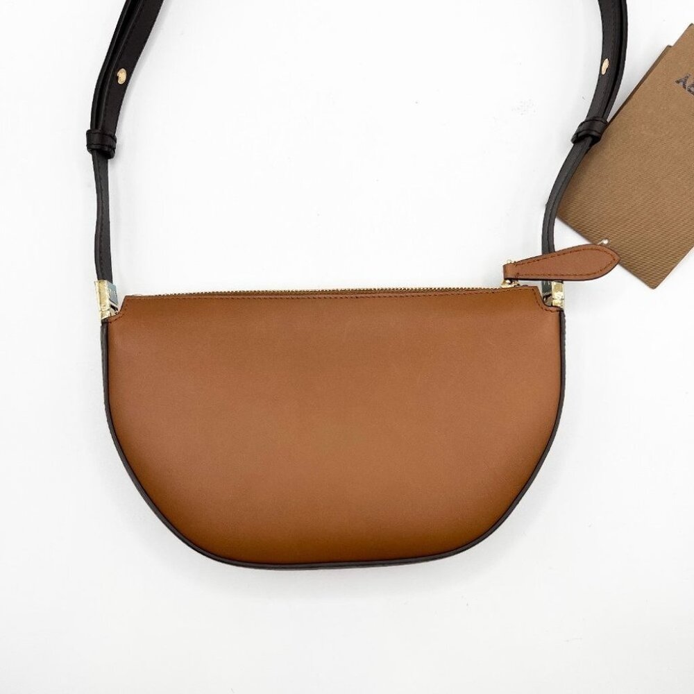 Burberry Olympia small shoulder bag in brown - Picture 9 of 12